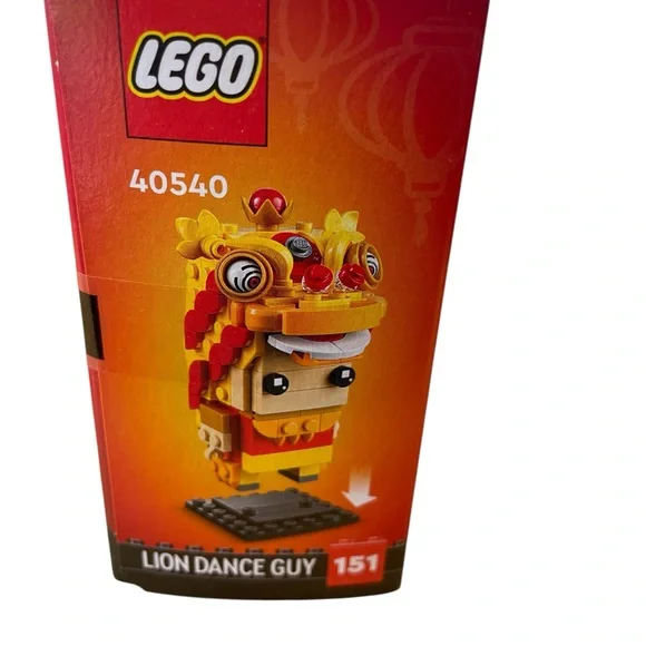 LEGO BrickHeadz Lion Dance Guy - #40540 - New in box - retired - Picture 4 of 6